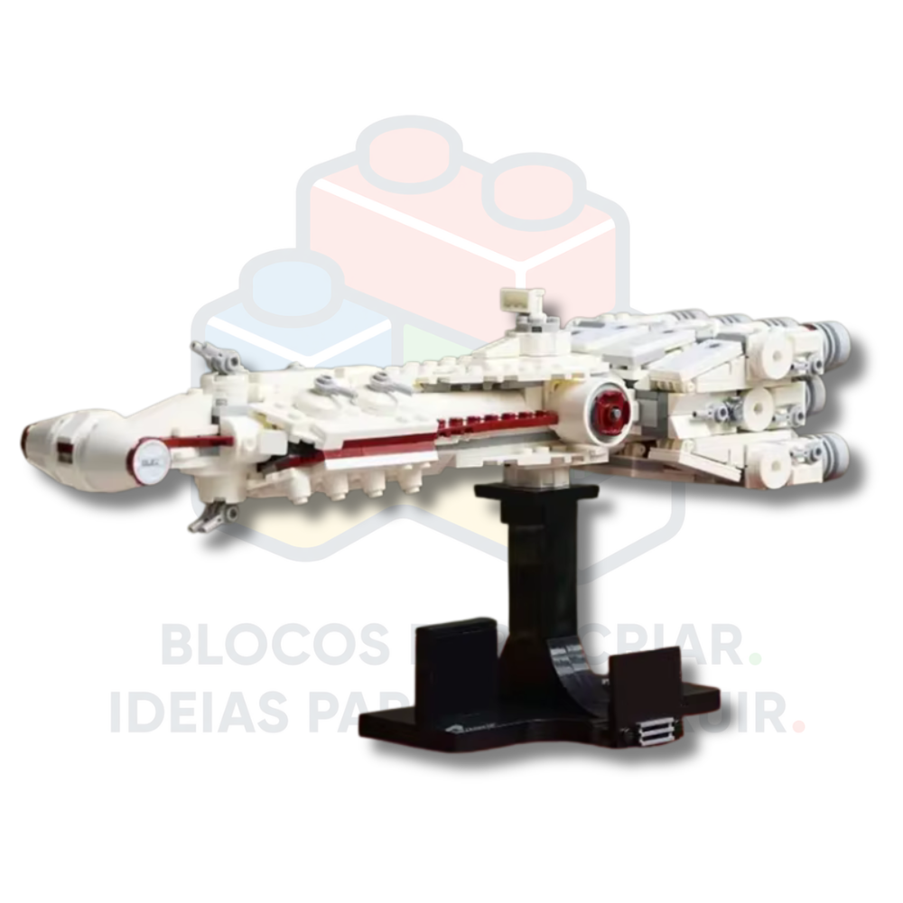 Tantive IV | 654 peças